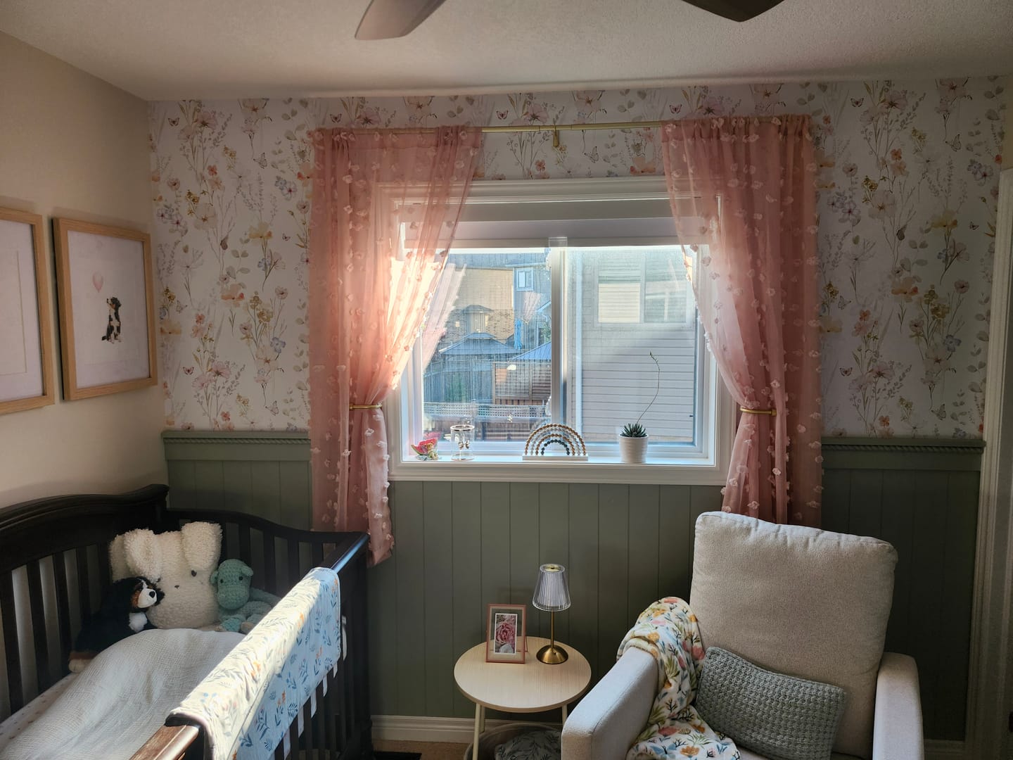 Customer photo review of Amelia Wildflower and Butterflies Wallpaper