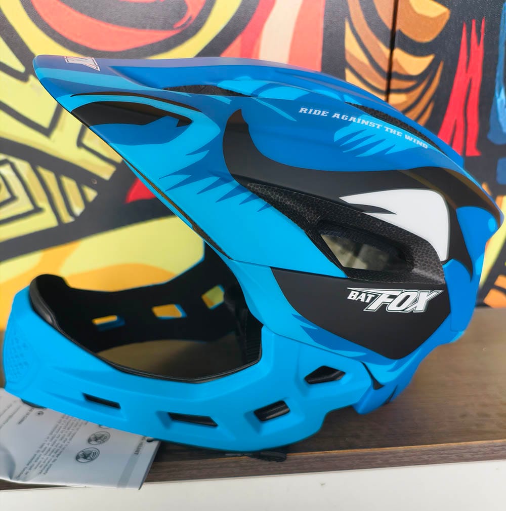 Customer photo review of BATFOX 2-in-1 Kids Teens Full-Face Helmet