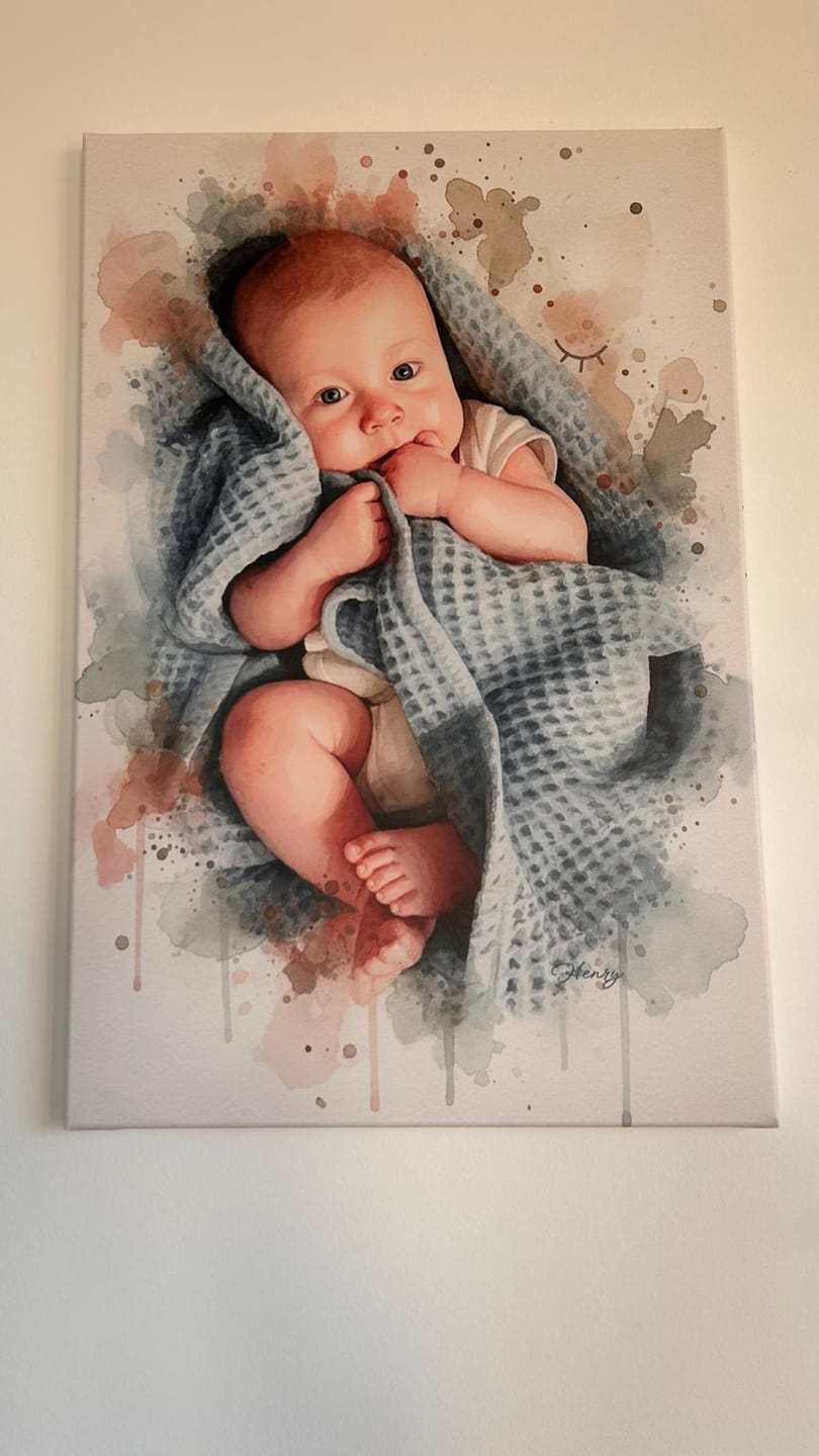 Customer photo review of Foto deines Baby im Aquarell-Stil | Geschenk zur Geburt