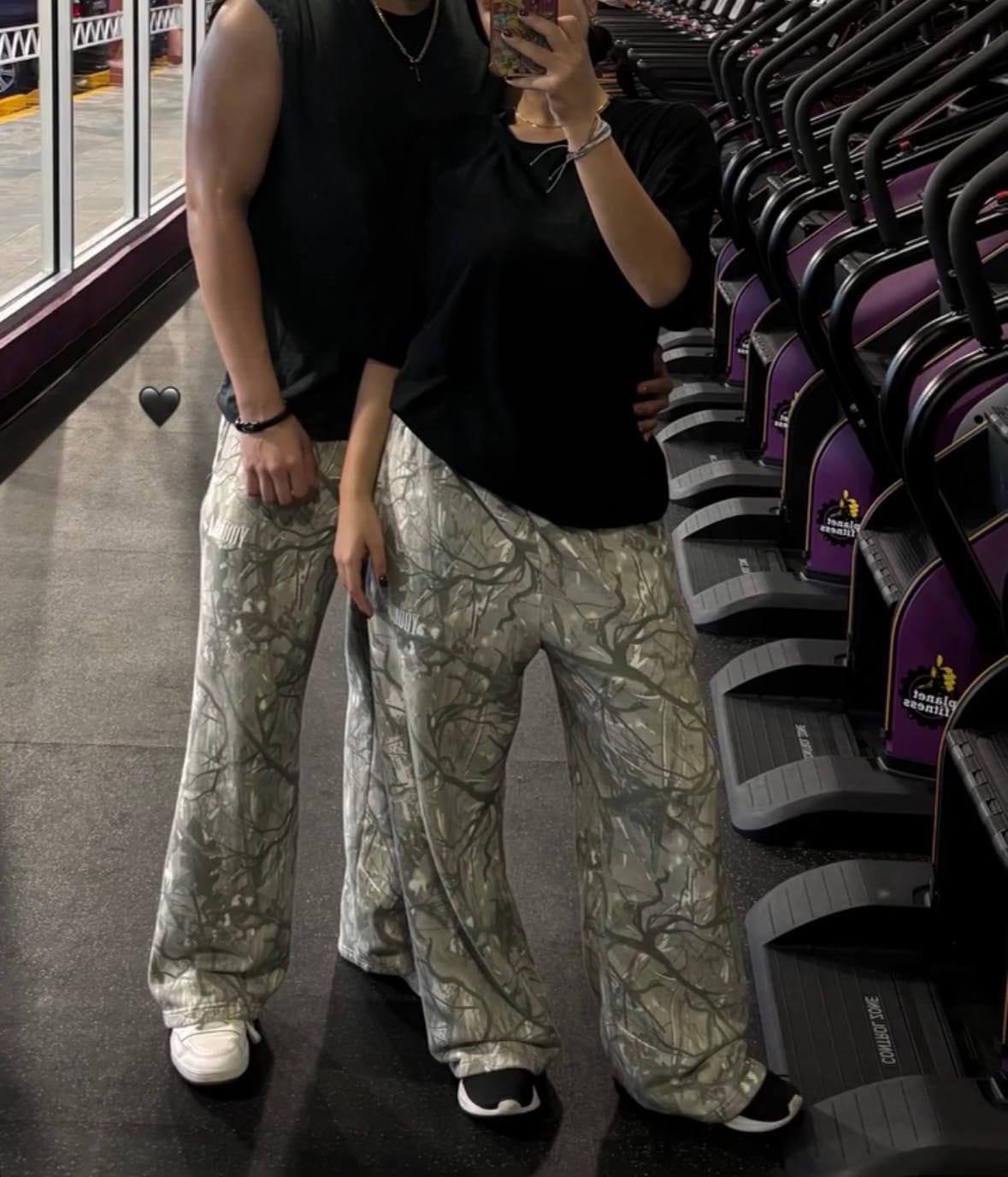 Customer photo review of 2133 - Tree Camo Baggy Sweats