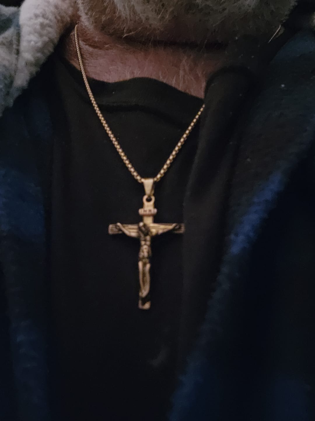Customer photo review of FREE Today: Christ Jewelry Crucifix Pendant Charm Necklace