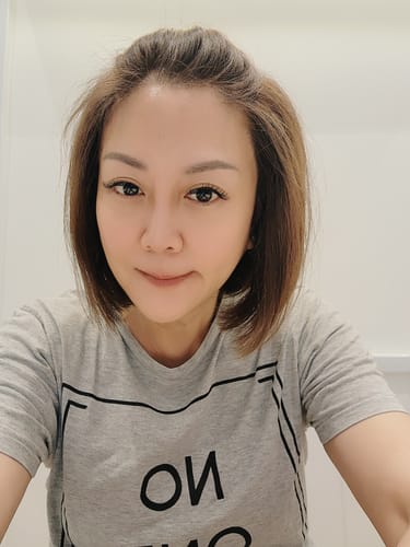 Customer photo review of OUTGLOW - Radiance Tri-Factor™ Jelly