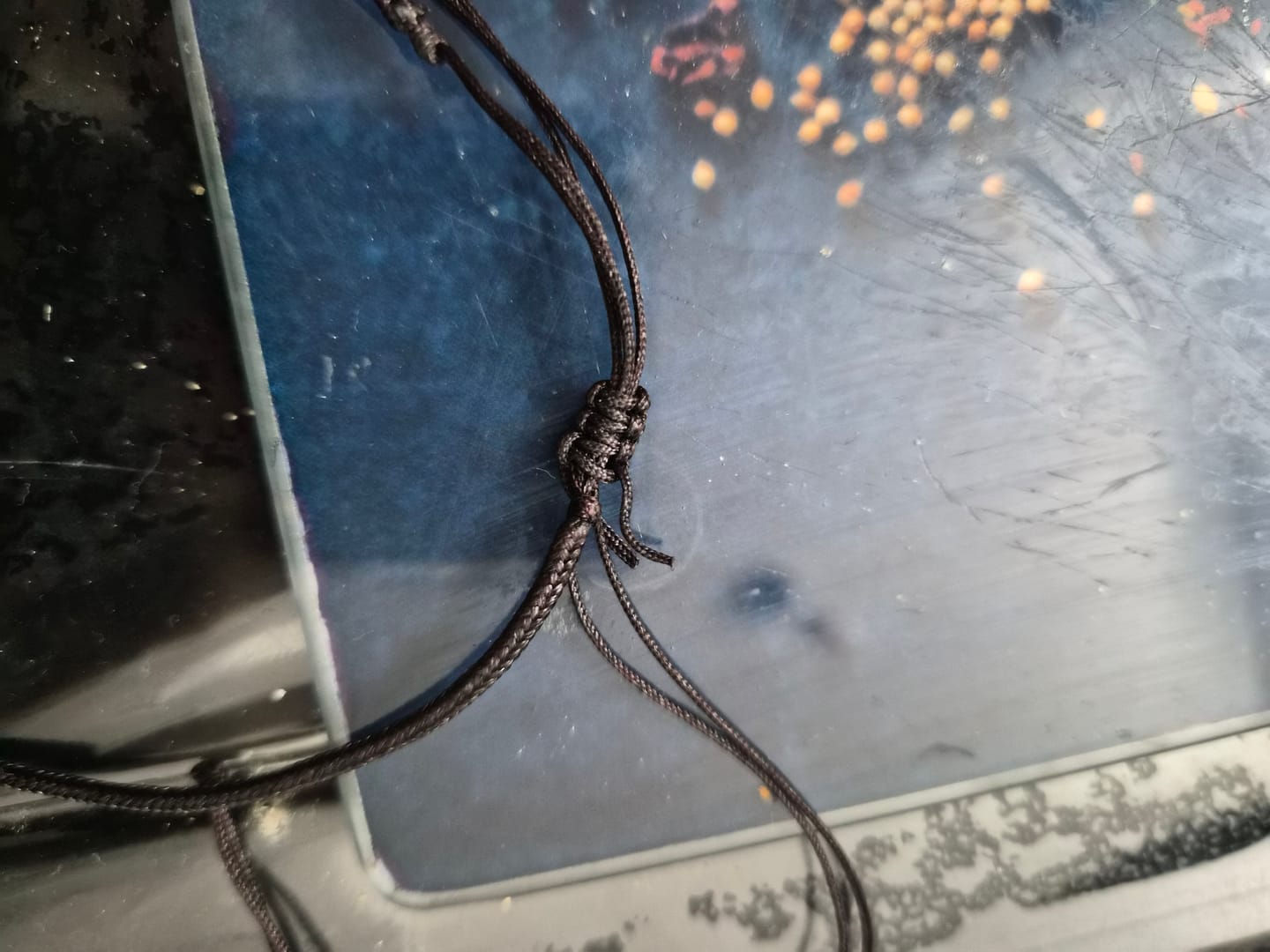 Customer photo review of Pendentif "Sphère" en Obsidienne Dorée