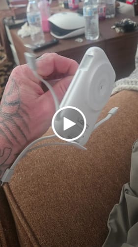 Customer video review of Magnetic Power Bank