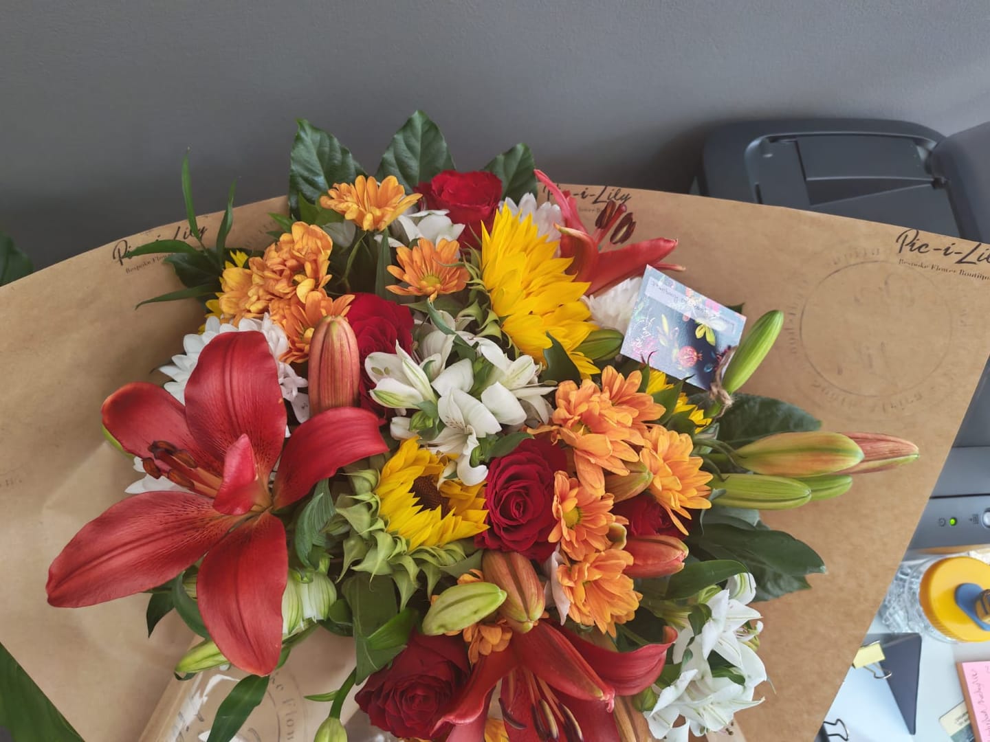 Customer photo review of Karoo Sunset - Fresh Flower Bunch In Shades Of Yellow, Orange, Red and White