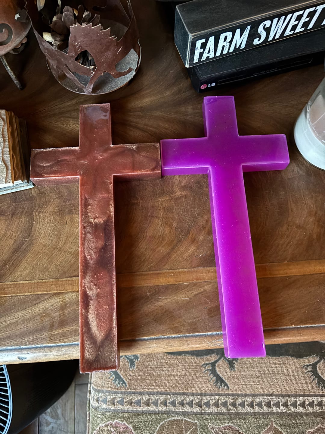 Customer photo review of 12x6x1" Cross Silicone Mold For Epoxy Resin - Medium Cross Mold