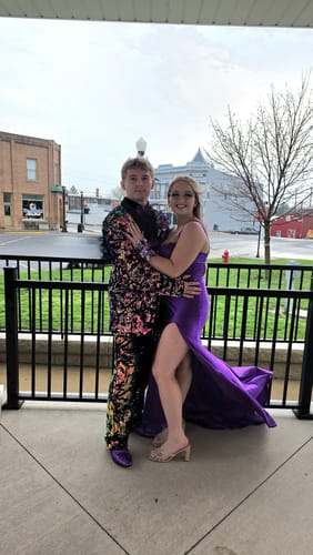 Customer photo review of Men's 2-Piece Reversible Gradient Full Sequin Velvet Purple Tuxedo for Prom