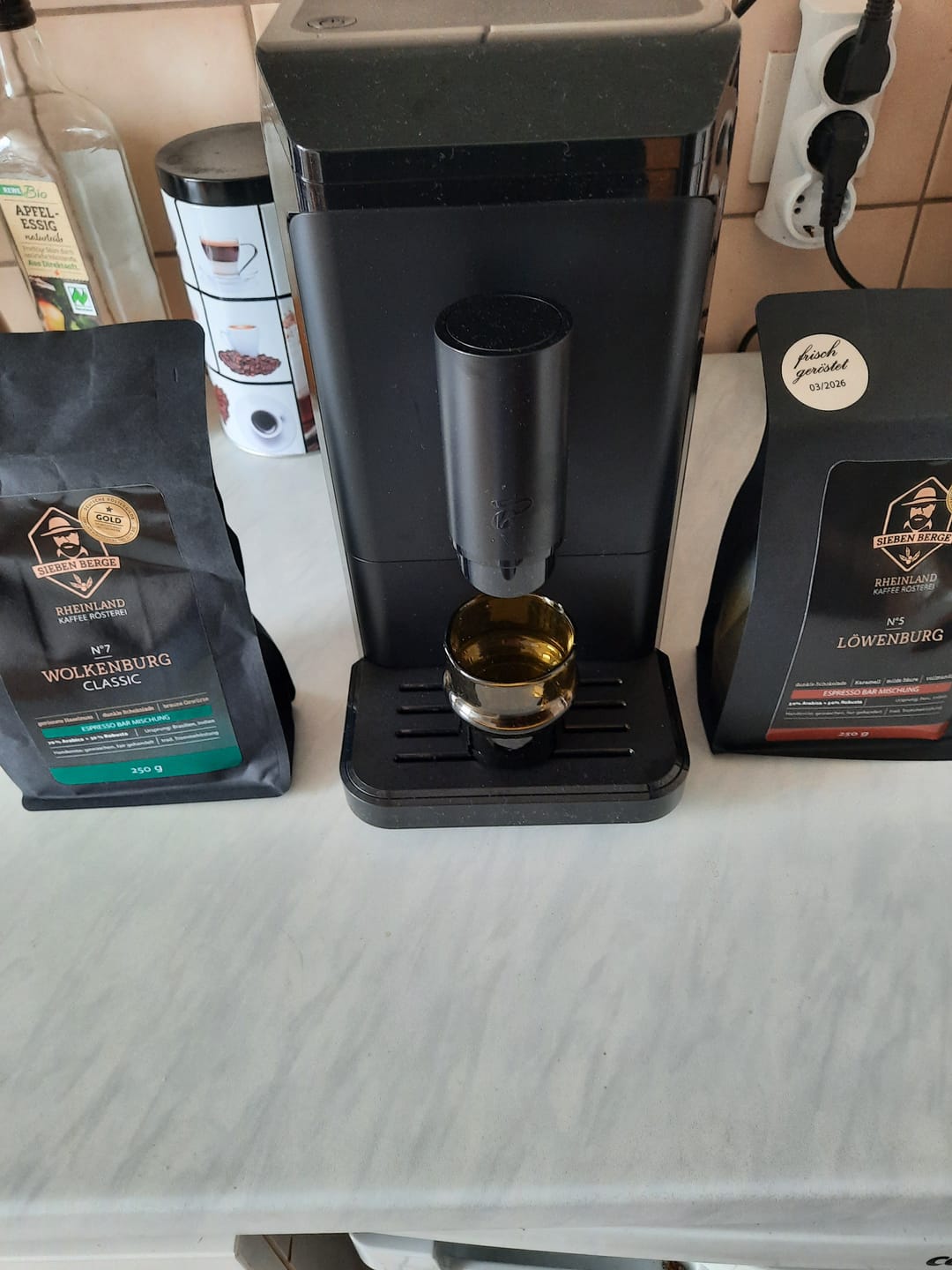 Customer photo review of Entdecke vier einzigartige Röstungen – Espresso Probierpaket 4x 250g