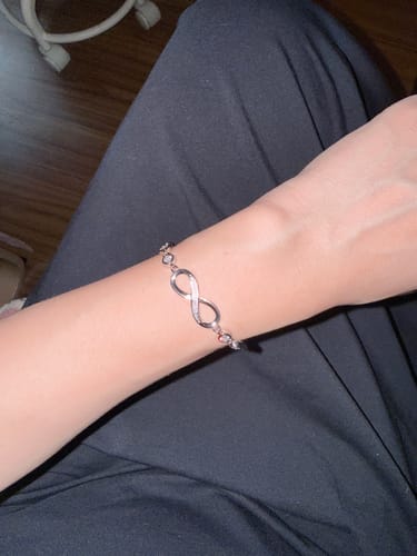 Customer photo review of Noelle Infinity Bracelet