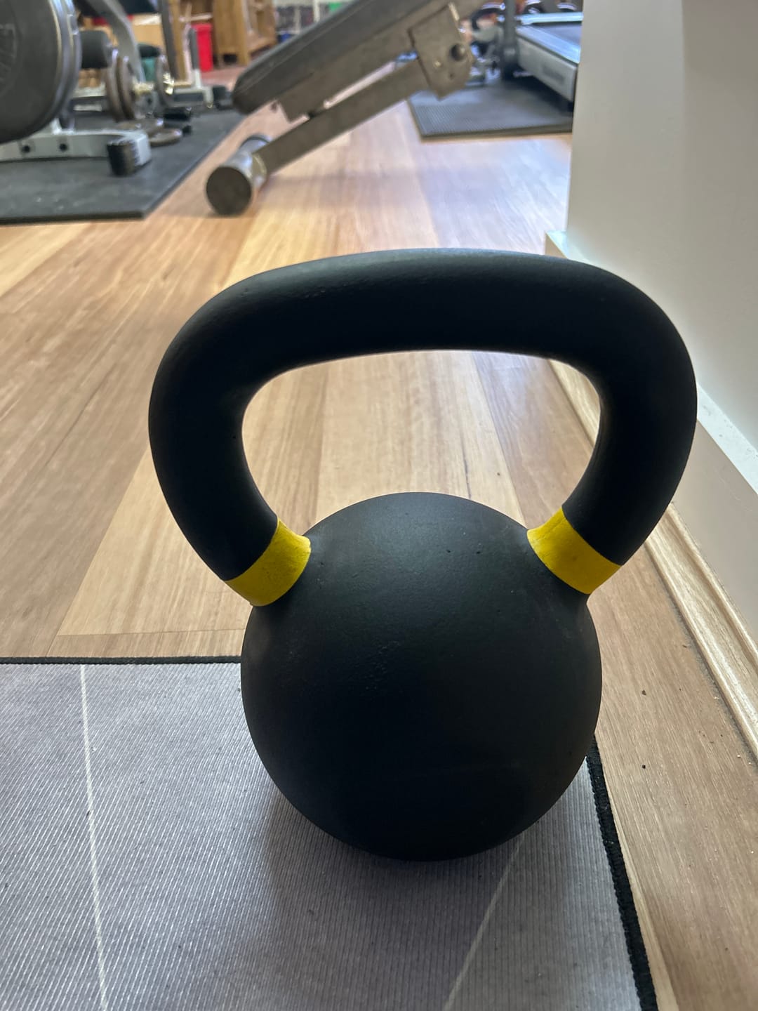 Customer photo review of 16KG PREMIUM POWDER COATED KETTLEBELL