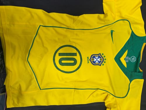 Customer photo review of RONALDINHO #10, Brasil Local 2004