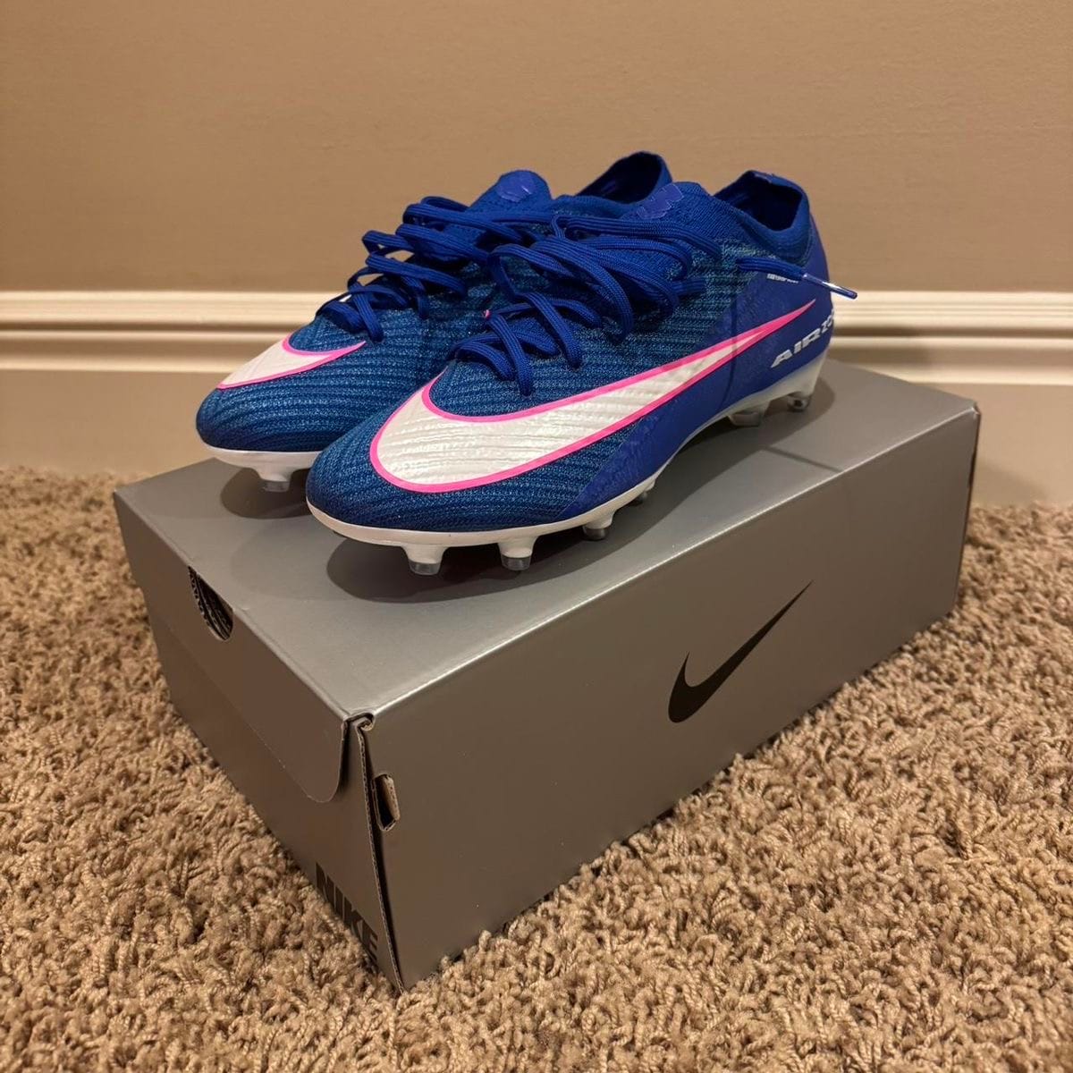 Customer photo review of Nike Mercurial Vapor 16 Elite AG