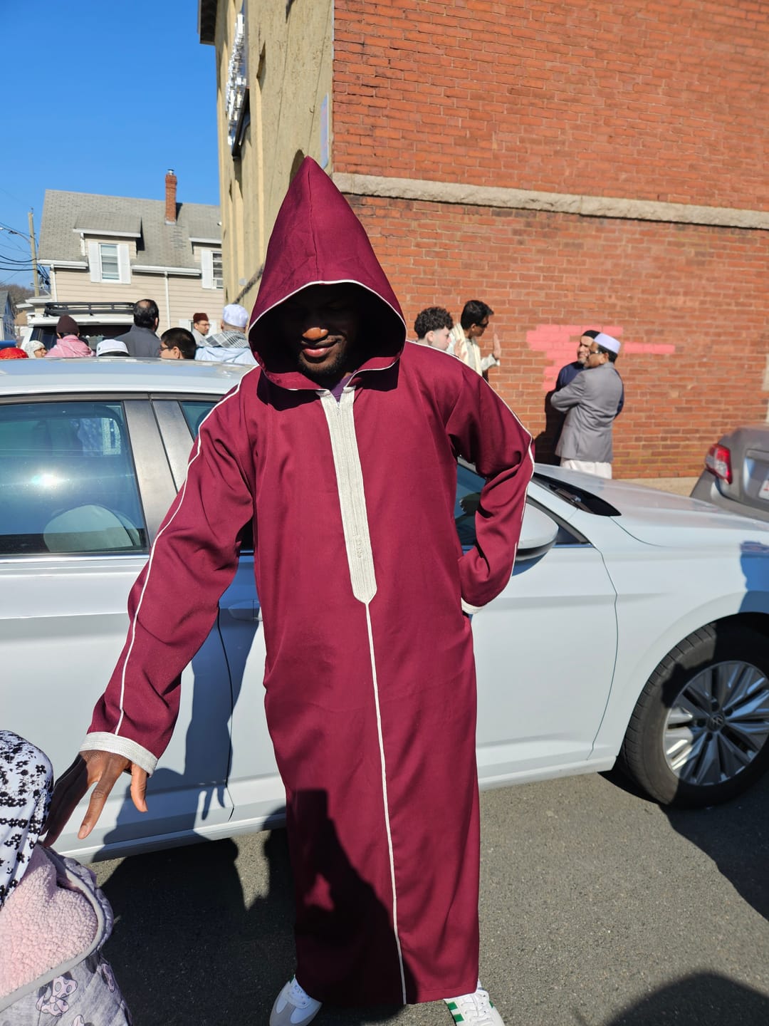 Customer photo review of DJELLABA BURGUNDY