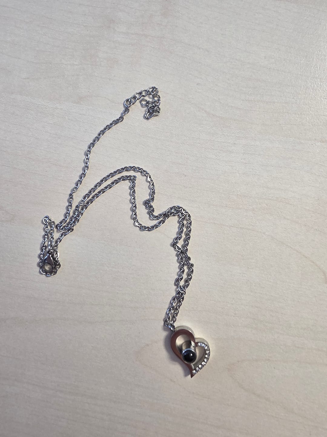 Customer photo review of Personalisierte Herzkette mit Foto