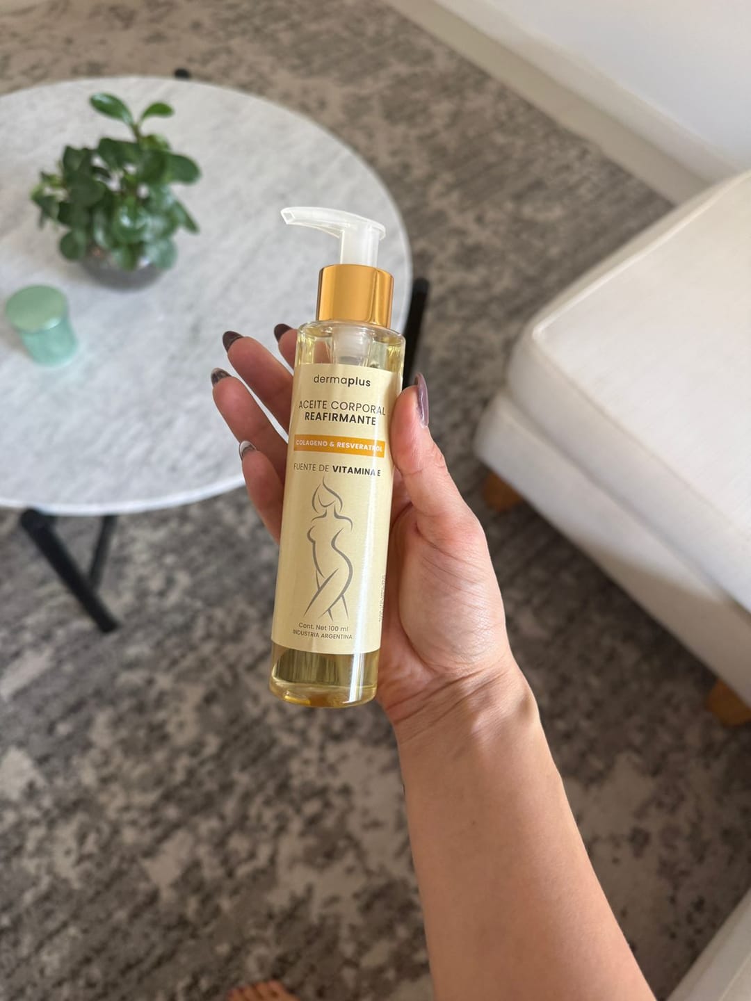 Customer photo review of Aceite Corporal Reafirmante