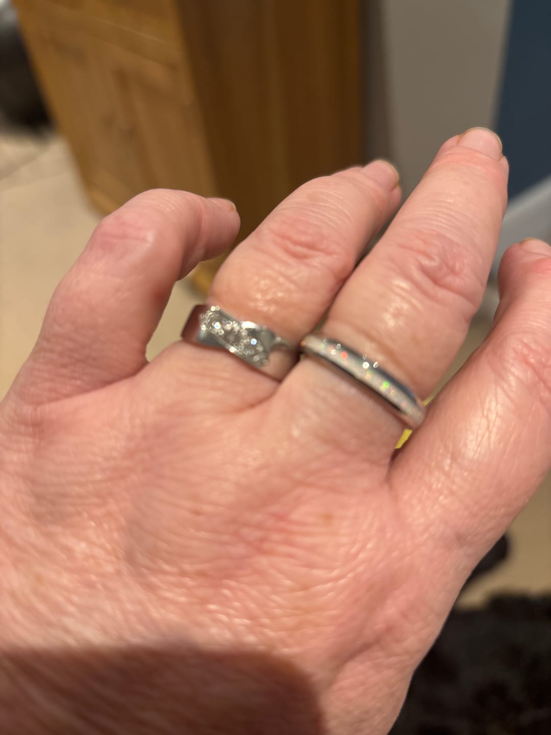 Customer photo review of The White Gold White Opal 4mm Wonder Ring
