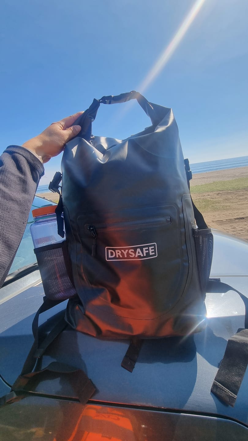 Customer photo review of Mochila Outdoor BAKER 25 Lts 100% Impermeable DRYSAFE Negra