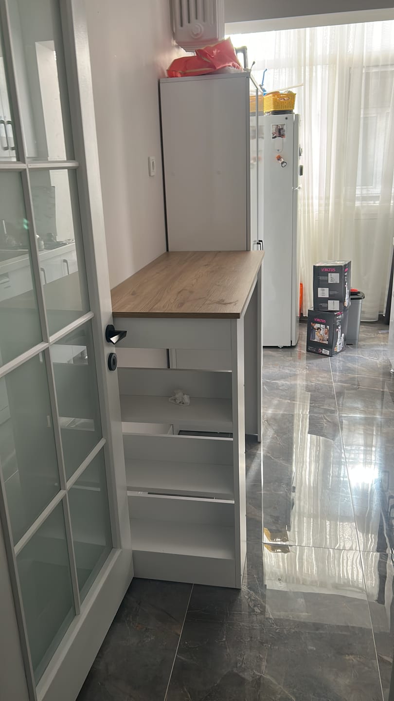 Customer photo review of Rani JA103 Bar Masası 3 Raflı Yüksek Mutfak Yemek Masası Sepet Ceviz - Beyaz