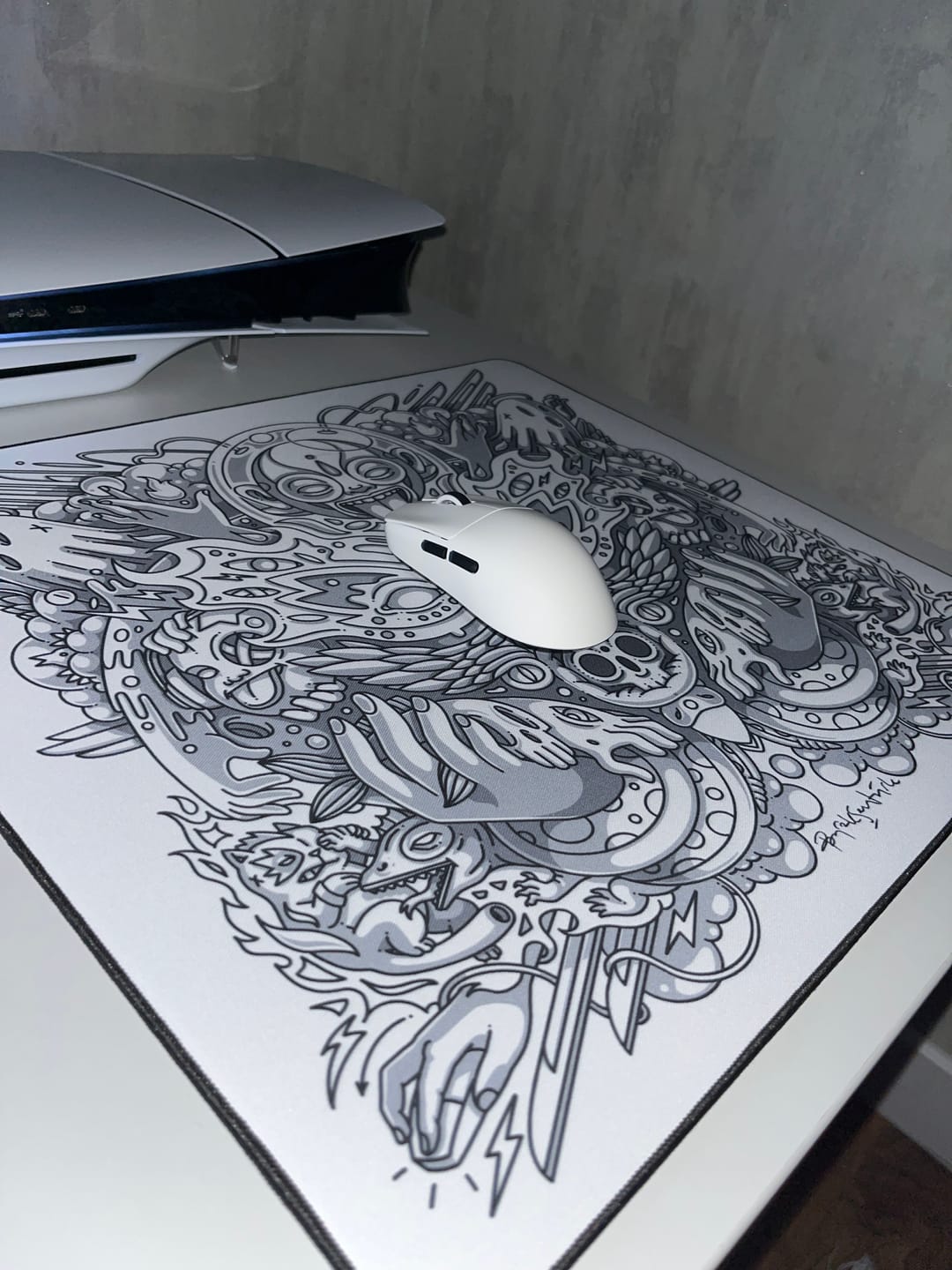 Customer photo review of Wraith Spirit of Aim Mousepad