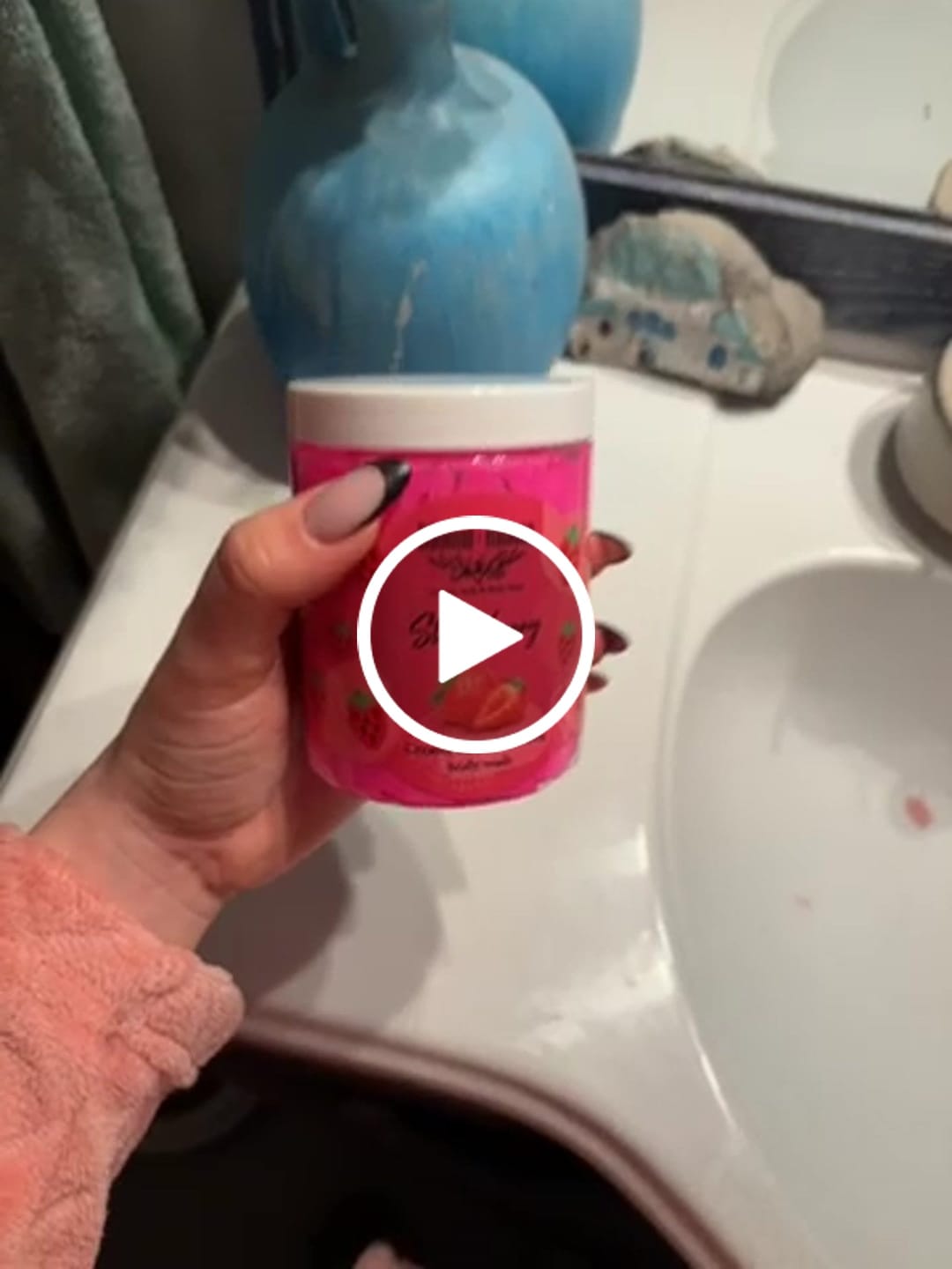 Customer video review of Σαπουνοπαγωτό Strawberry