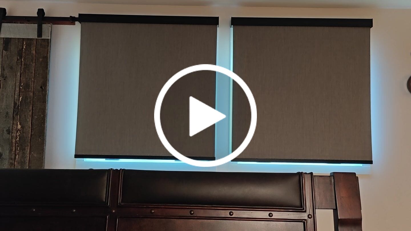 Customer video review of SmartWings Motorized Roller Shades 100% Blackout Vigor