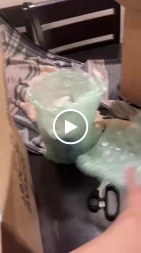 Customer video review of QV Intensive Moisturising Cream 1050 g