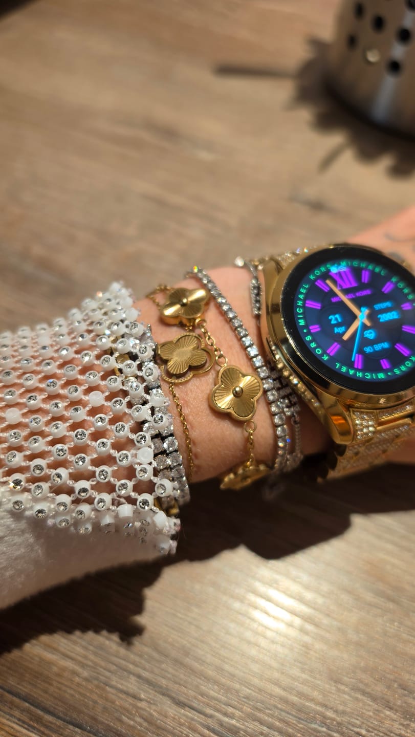 Customer photo review of Golden Lucky Leaf Abbaddon Armband 14K Vergoldet