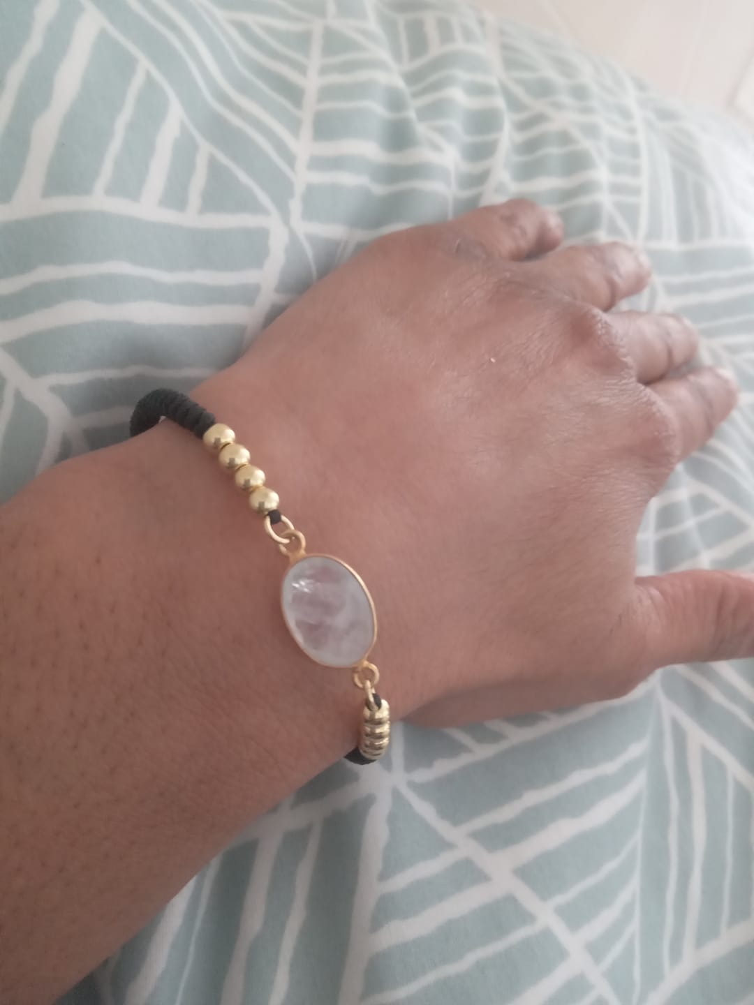 Customer photo review of Bracelet Fertilité Pierre de Lune - Votre allié pour la Conception