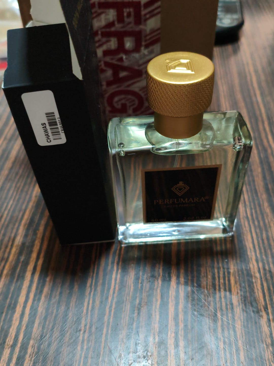 Customer photo review of Tendencia  a CHawas