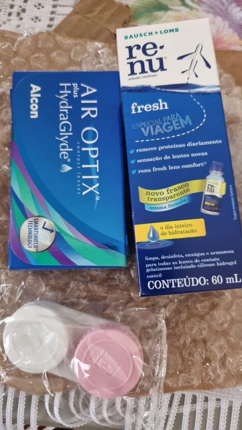 Customer photo review of Lentes de Contato Air Optix Plus HydraGlyde