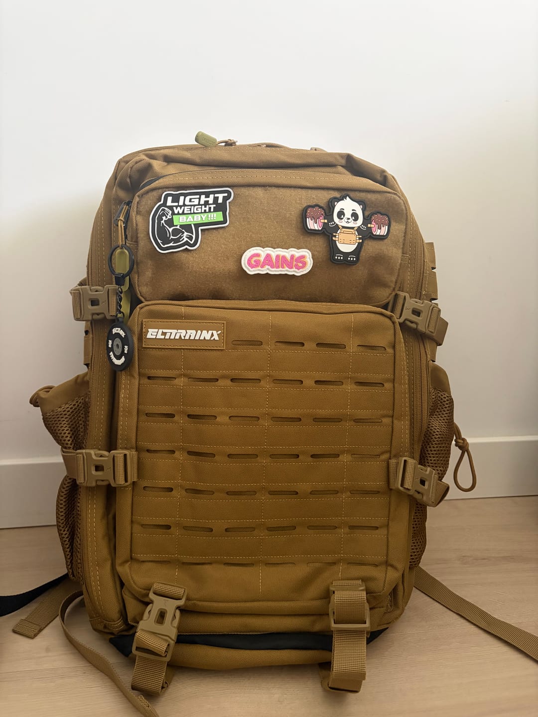 Customer photo review of Mochila Táctica V2 All In 45L Khaki