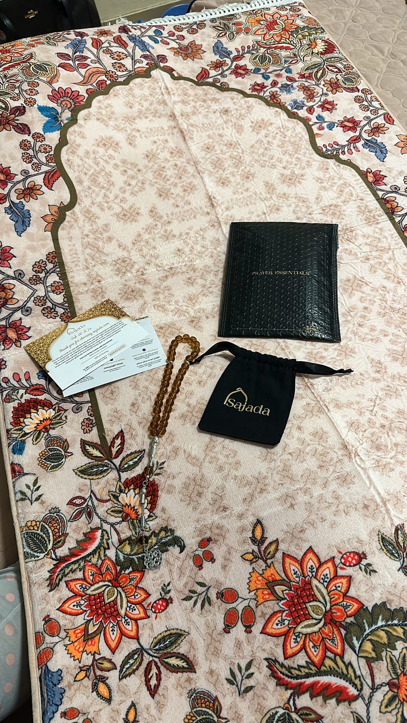 Customer photo review of Barakah Padded Prayer Mat