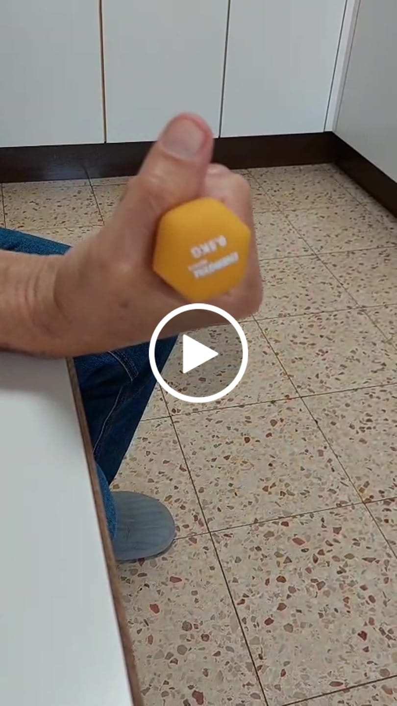 Customer video review of משקולת יד בציפוי ניאופרן (0.5-10 ק"ג)