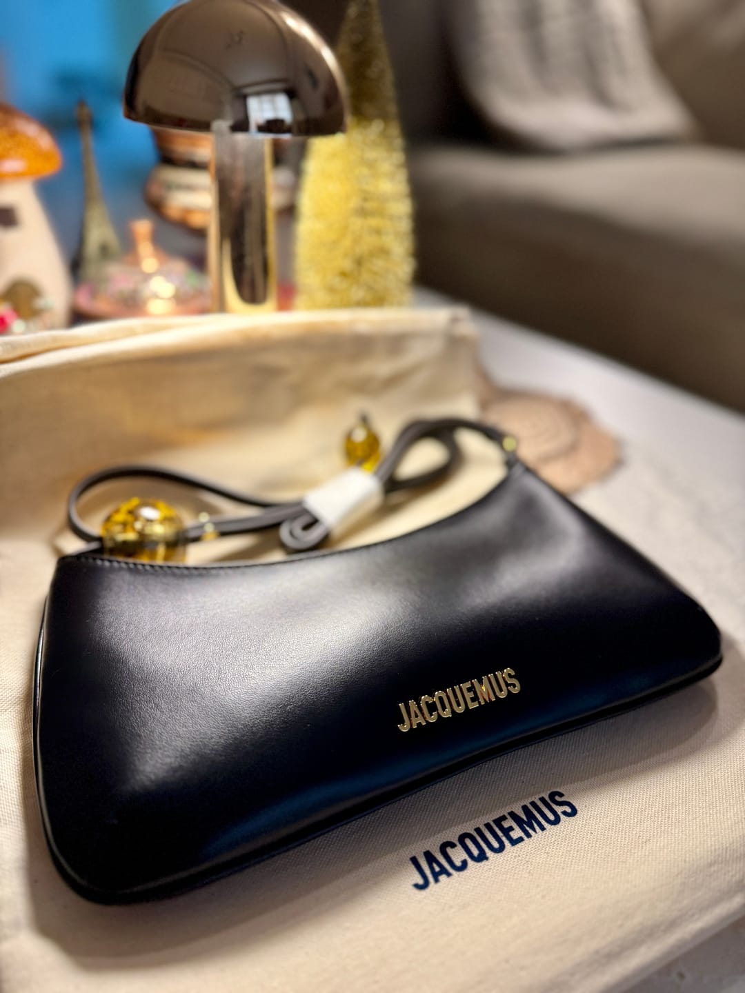 Customer photo review of Jacquemus Women's The Bisou Perle Black