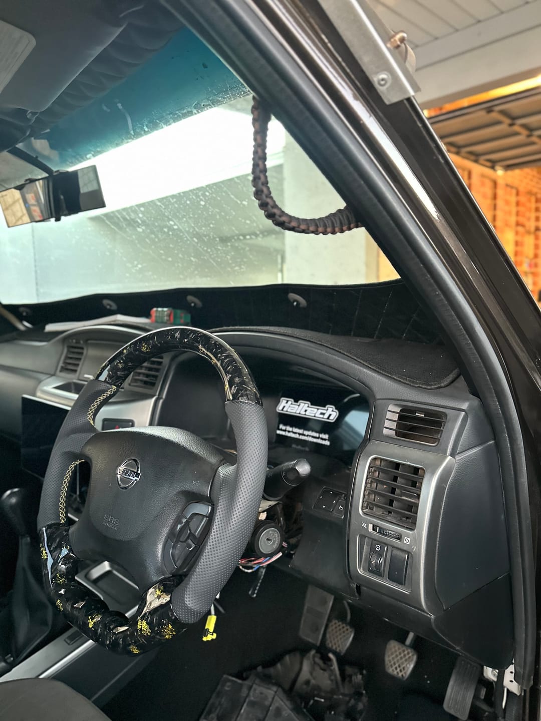 Customer photo review of Nissan Patrol Y61 GU Series 4 ST Dash Mount