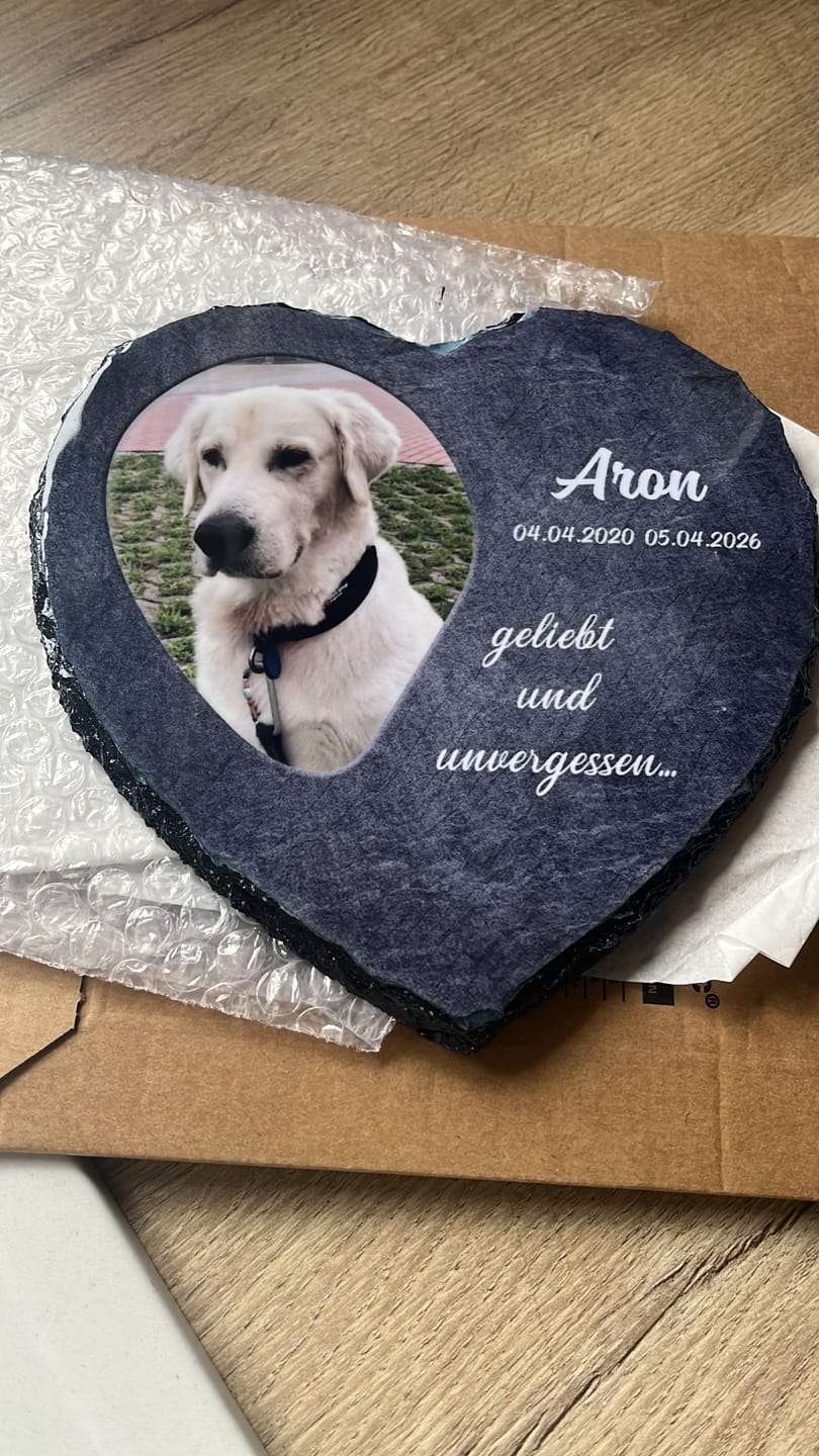 Customer photo review of Unvergessen - Personalisiertes Schieferherz für geliebte Verstorbene zum Andenken