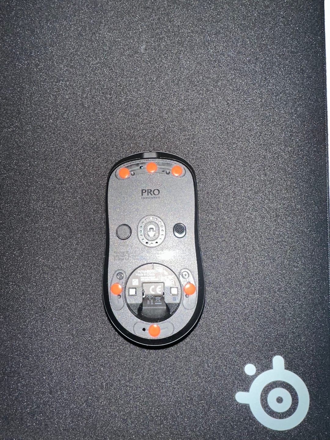 Customer photo review of X-Raypad Obsidian Mouse Skates