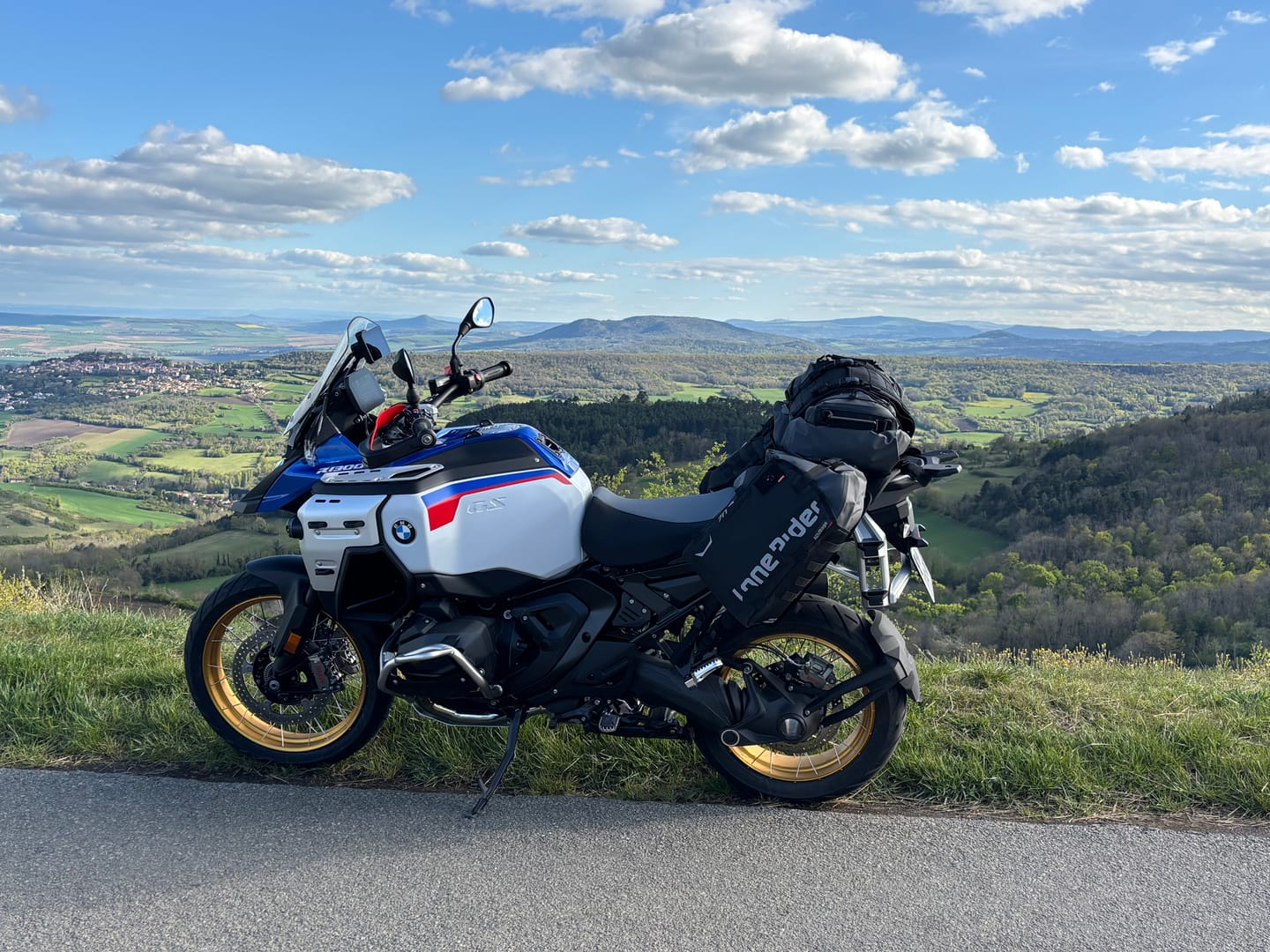 Customer photo review of ADVBags 70 – Rackless Saddle Bags