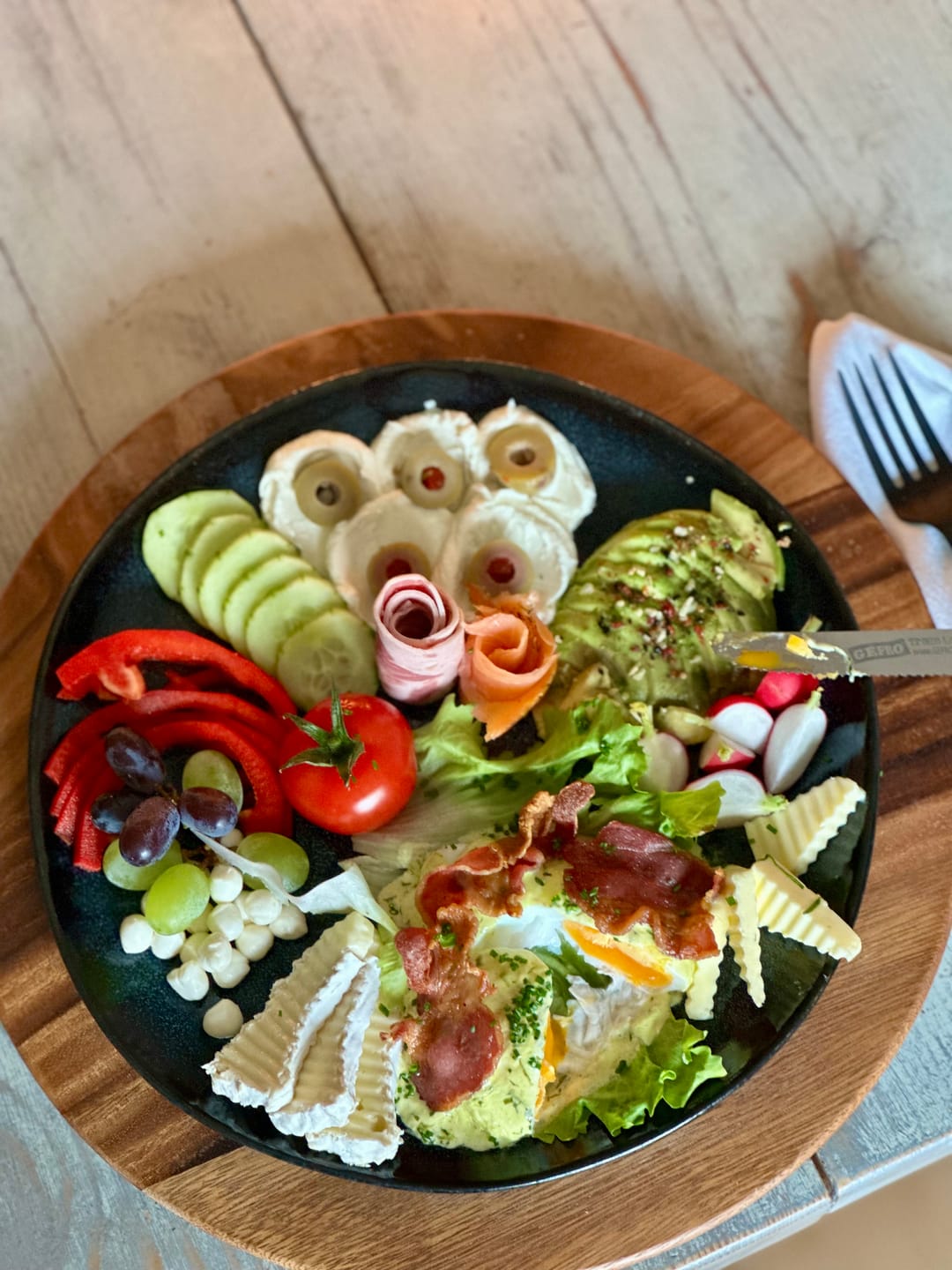 Customer photo review of Avocado Hass & Reed 13 Monate baumgereift von Julian