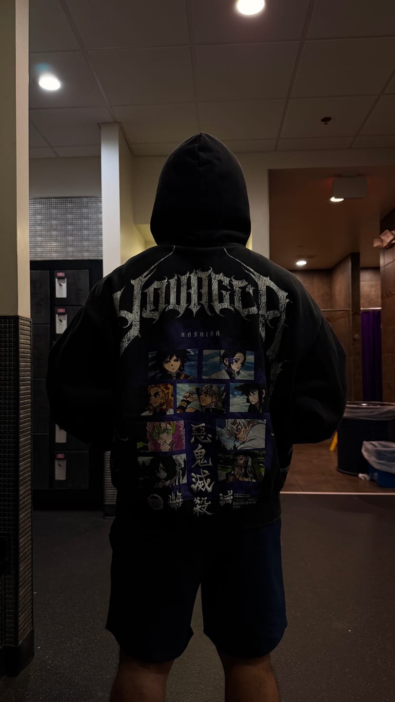 Customer photo review of 5068 - Demon Slayer: Kimetsu no Yaiba - Hoodies