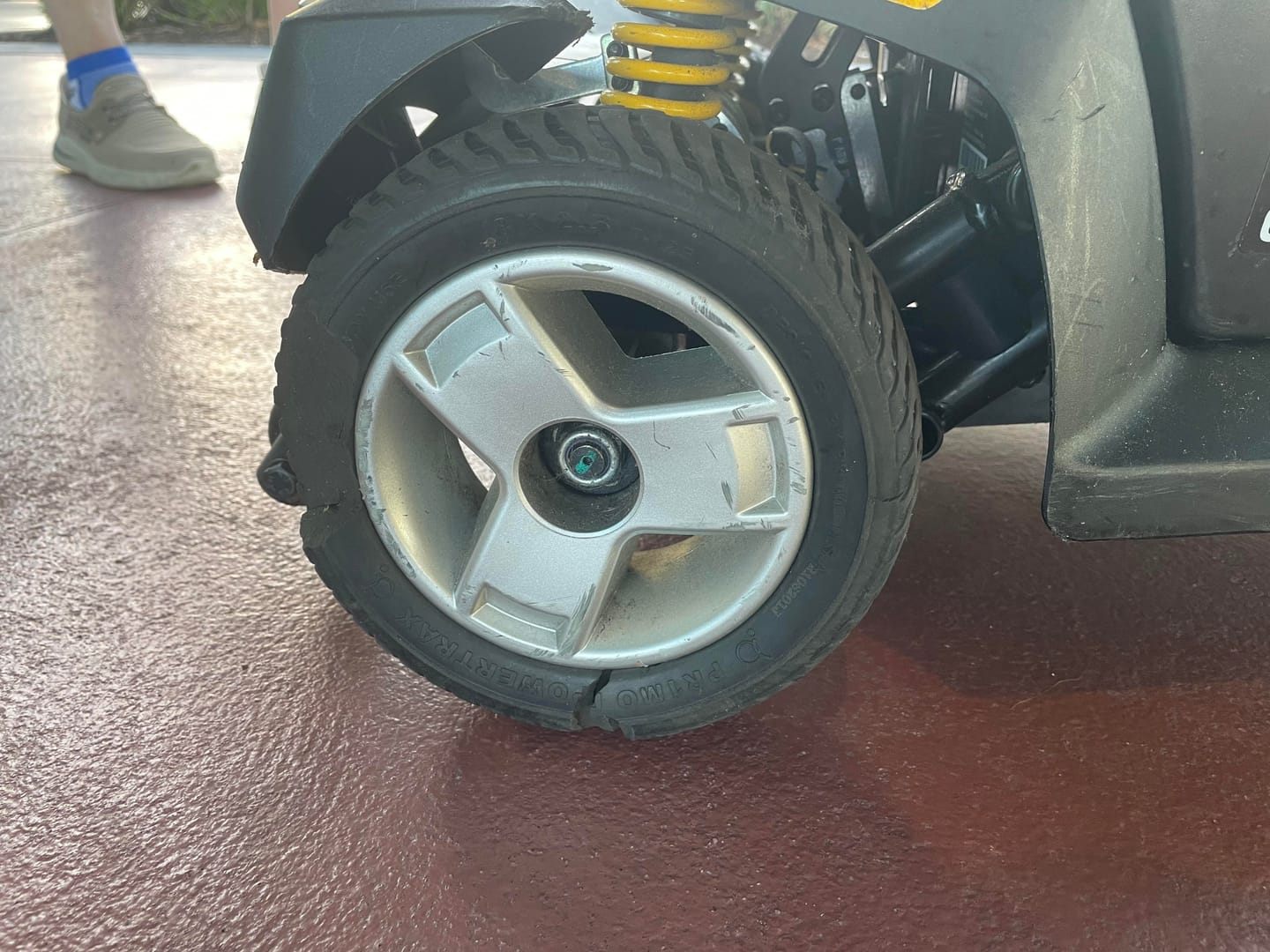 Customer photo review of Multiday Mobility & ECV Foldable Travel Scooter Rental 300 Pound Capacity (3 or more days)