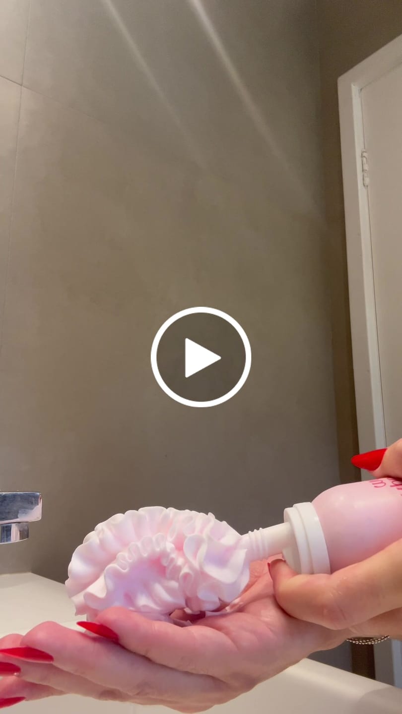 Customer video review of Mellow Mousse Baunilha