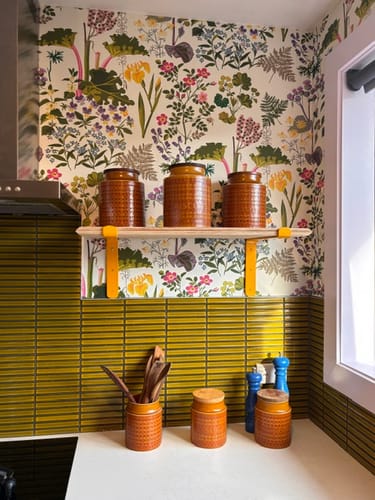 Customer photo review of Rabarber Wallpaper - Cream