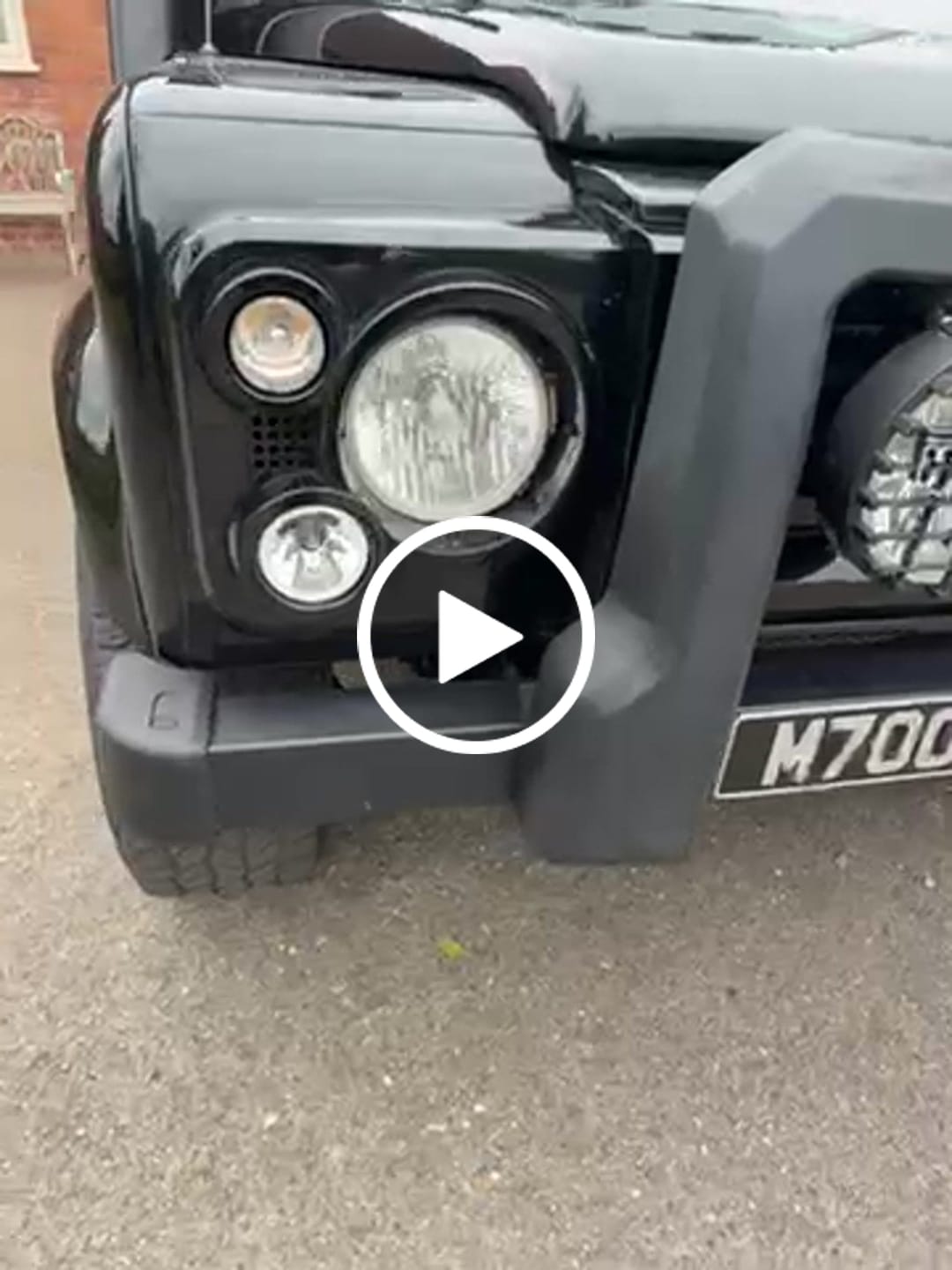 Customer video review of Classic Metal Pressed Number Plate 520 x 111mm & 11 x 8 inches