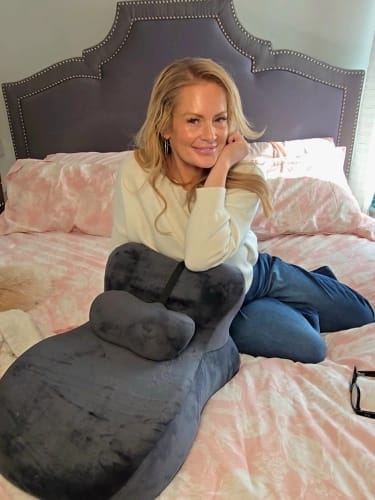Customer photo review of Zyra - Sweet Spot Comfort Pillow