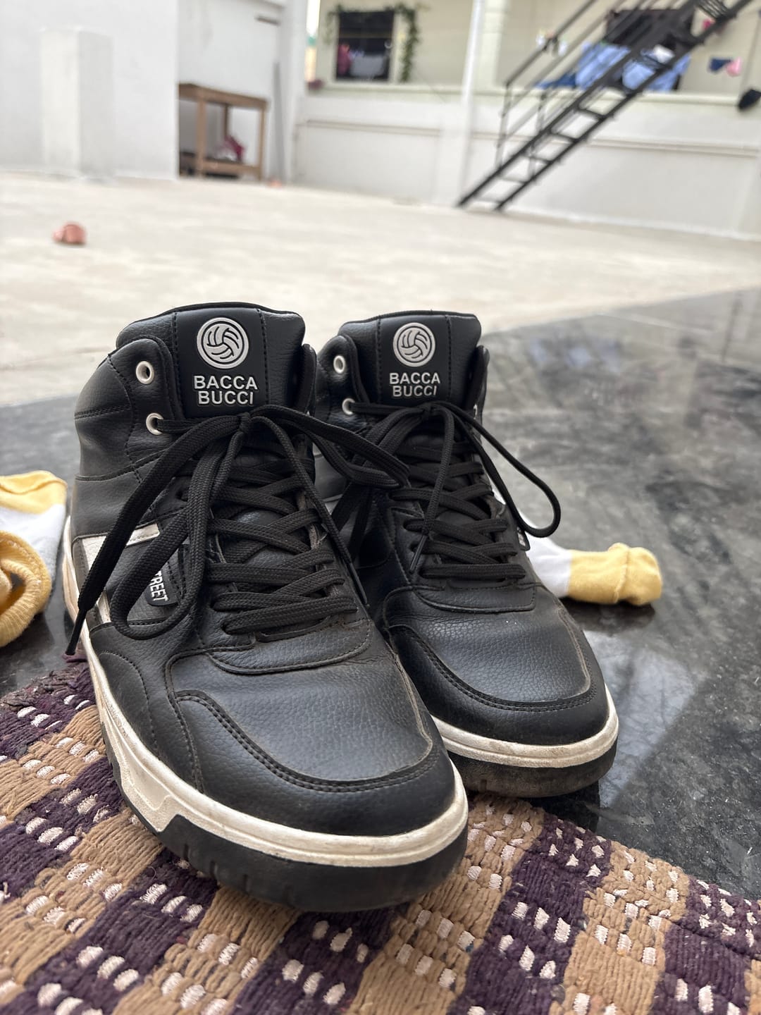 Customer photo review of Bacca Bucci Cappuccino Skystompers