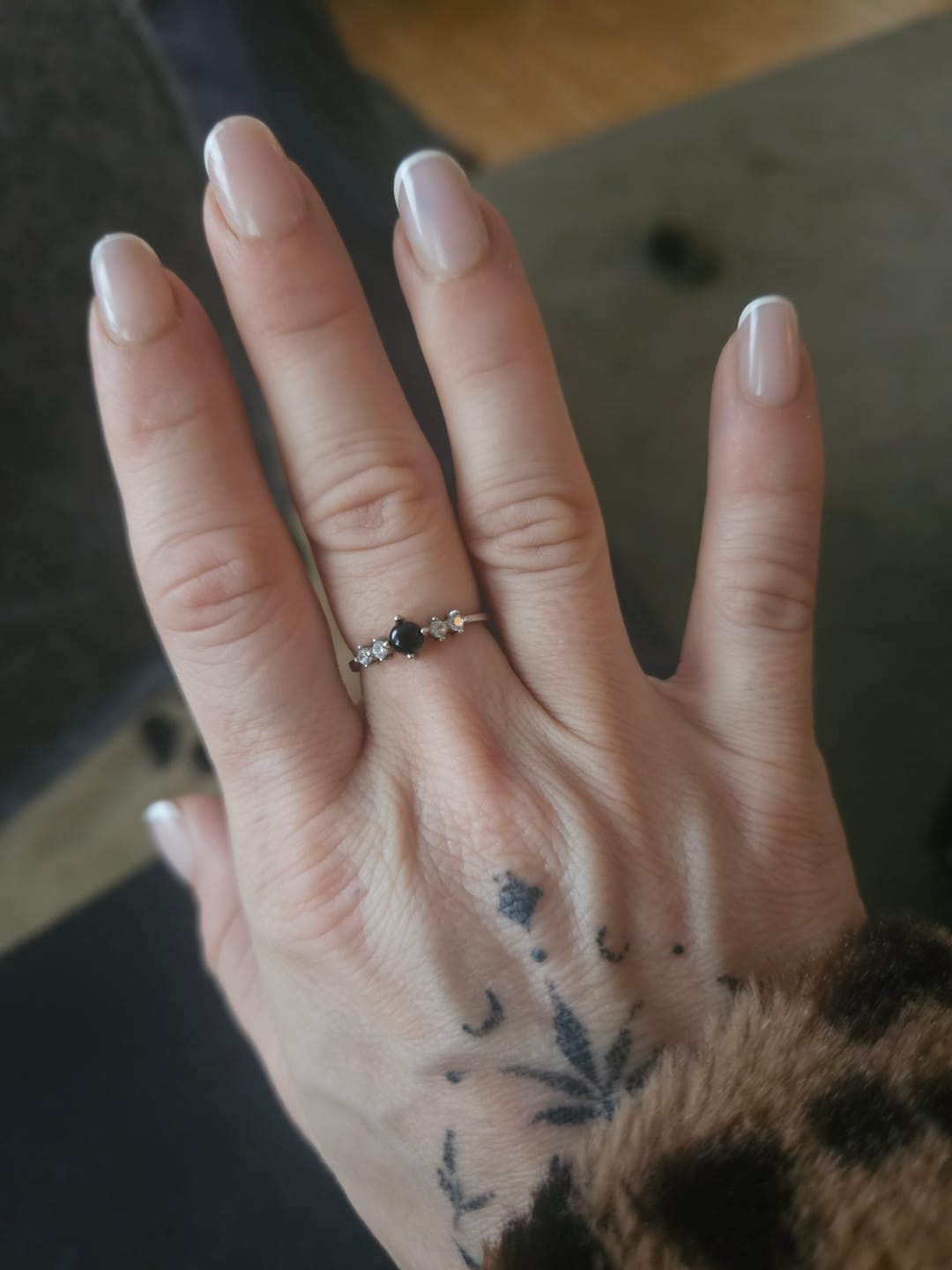 Customer photo review of Obsidian Ring - Perlenschliff rund