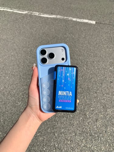 Customer photo review of Octo Pouch - iPhone 17