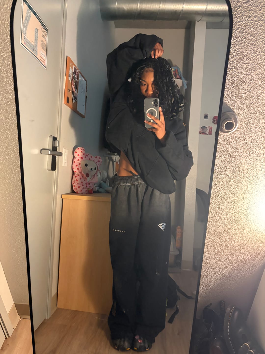 Customer photo review of 2061 - Threadmark Sweats