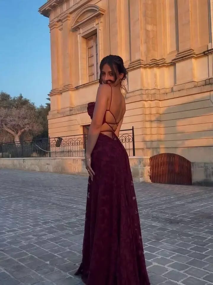 Customer photo review of Brielle Sleeveless Floral Maxi Dress